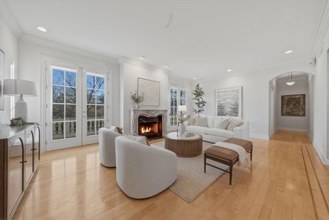 Tiny photo for 11361 W Plainfield Road, Indian Head Park, IL 60525 (MLS # 12571710)