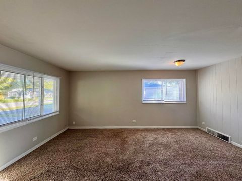 Tiny photo for 15326 Dorchester Avenue, Dolton, IL 60419 (MLS # 12512845)