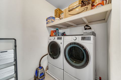 Tiny photo for 3S528 Cambridge Court, Warrenville, IL 60555 (MLS # 12592648)