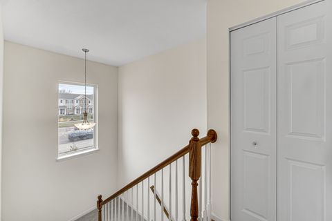 Tiny photo for 3S528 Cambridge Court, Warrenville, IL 60555 (MLS # 12592648)