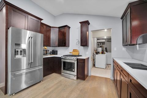 Tiny photo for 5549 W 102nd Street, Oak Lawn, IL 60453 (MLS # 12642120)