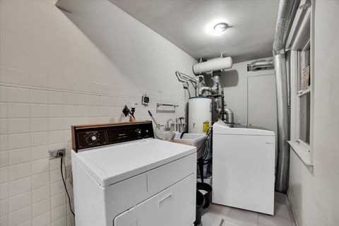 Tiny photo for 5549 W 102nd Street, Oak Lawn, IL 60453 (MLS # 12642120)