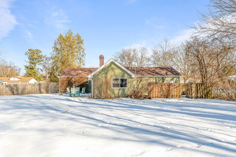 Tiny photo for 20836 N Catalpa Street, Deerfield, IL 60015 (MLS # 12596582)