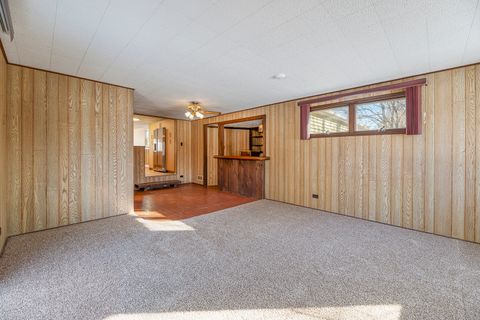 Tiny photo for 20836 N Catalpa Street, Deerfield, IL 60015 (MLS # 12596582)