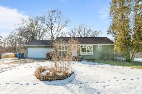 Tiny photo for 20836 N Catalpa Street, Deerfield, IL 60015 (MLS # 12596582)