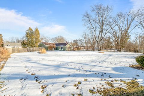 Tiny photo for 20836 N Catalpa Street, Deerfield, IL 60015 (MLS # 12596582)