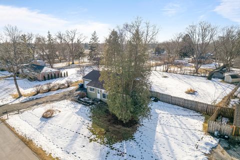 Tiny photo for 20836 N Catalpa Street, Deerfield, IL 60015 (MLS # 12596582)