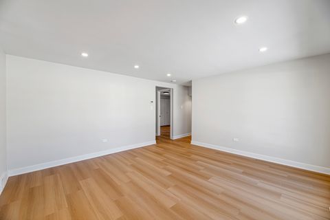 Tiny photo for 20836 N Catalpa Street, Deerfield, IL 60015 (MLS # 12596582)