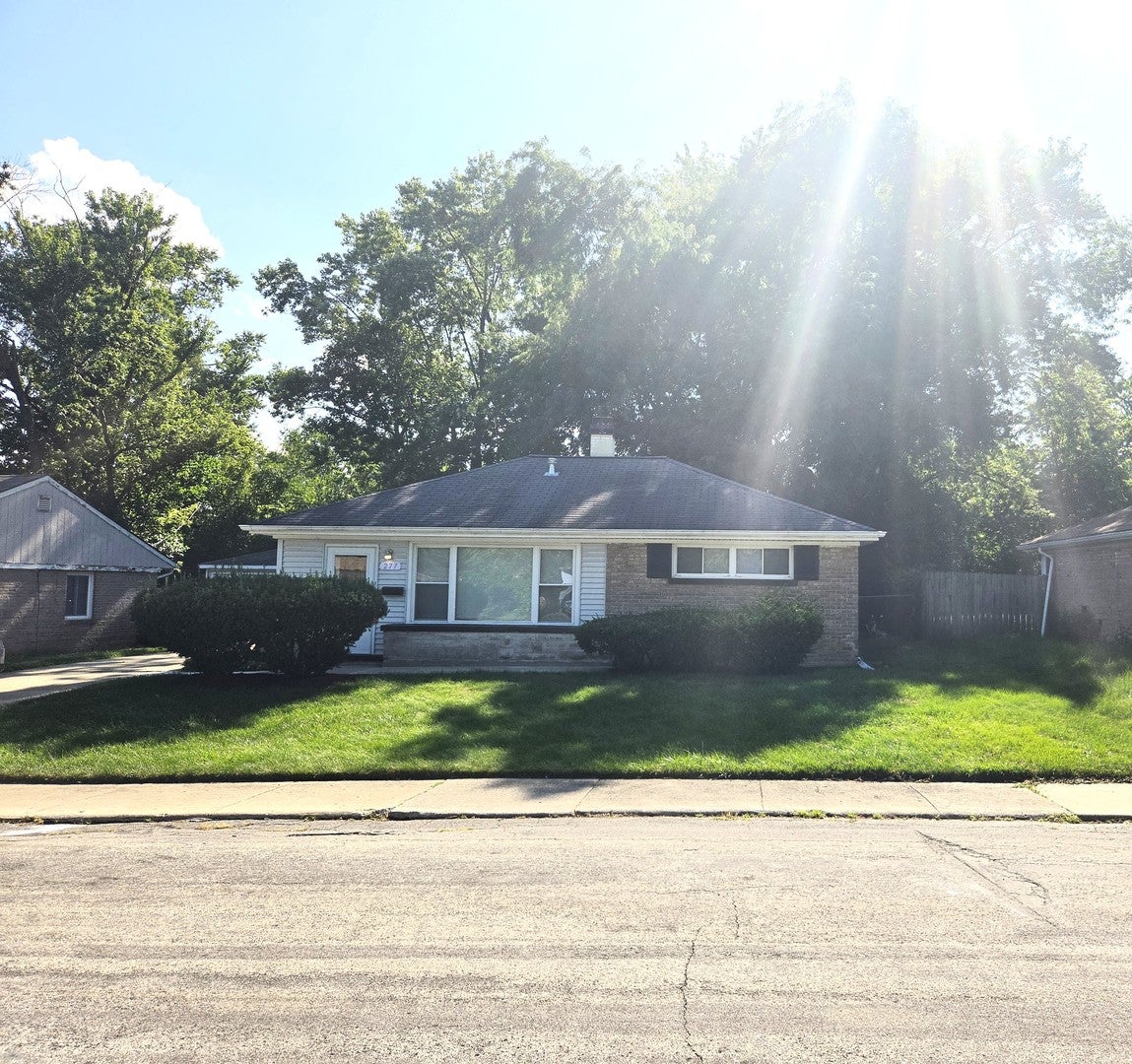 277 Minocqua Street