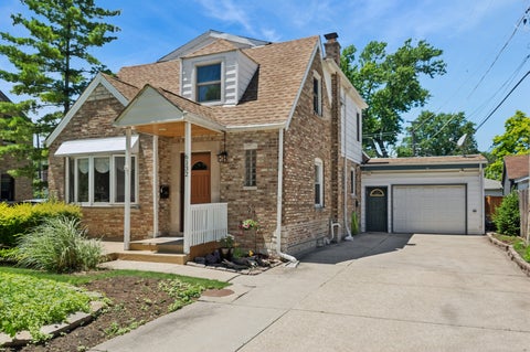 Photo of 6132 N Overhill Avenue, Chicago, IL 60631 (MLS # 12680800)