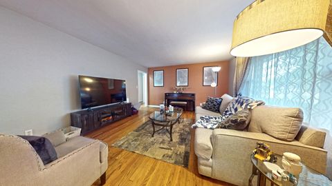 Tiny photo for 1607 W William Street, Champaign, IL 61821 (MLS # 12485976)