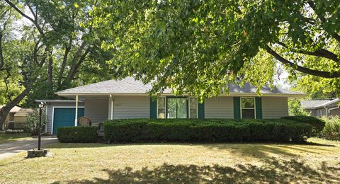 Photo of 1607 W William Street, Champaign, IL 61821 (MLS # 12485976)