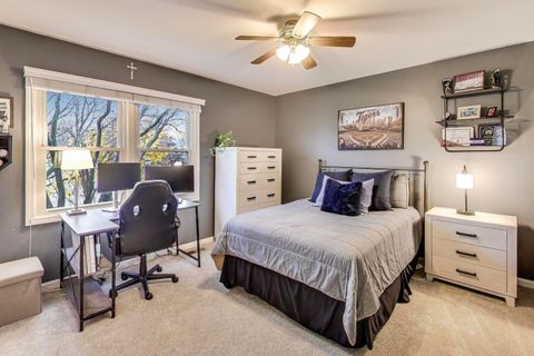 Tiny photo for 461 Evergreen Drive, Vernon Hills, IL 60061 (MLS # 12520600)