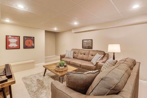 Tiny photo for 461 Evergreen Drive, Vernon Hills, IL 60061 (MLS # 12520600)