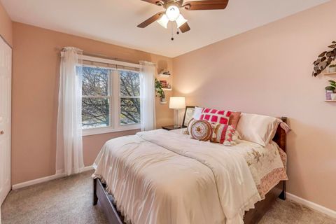 Tiny photo for 461 Evergreen Drive, Vernon Hills, IL 60061 (MLS # 12520600)