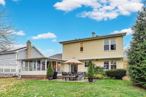 Tiny photo for 461 Evergreen Drive, Vernon Hills, IL 60061 (MLS # 12520600)