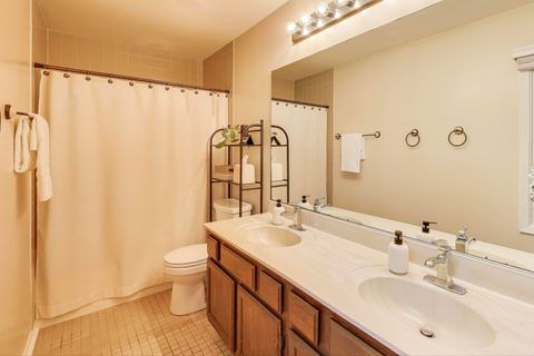 Tiny photo for 461 Evergreen Drive, Vernon Hills, IL 60061 (MLS # 12520600)