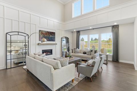 Tiny photo for 110 39th Street, Downers Grove, IL 60515 (MLS # 12520063)