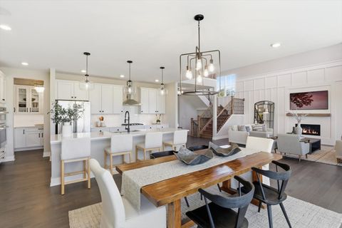 Tiny photo for 110 39th Street, Downers Grove, IL 60515 (MLS # 12520063)