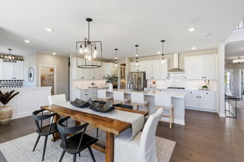 Tiny photo for 110 39th Street, Downers Grove, IL 60515 (MLS # 12520063)