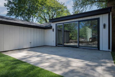 Tiny photo for 2238 Prairie Street, Glenview, IL 60025 (MLS # 12635743)
