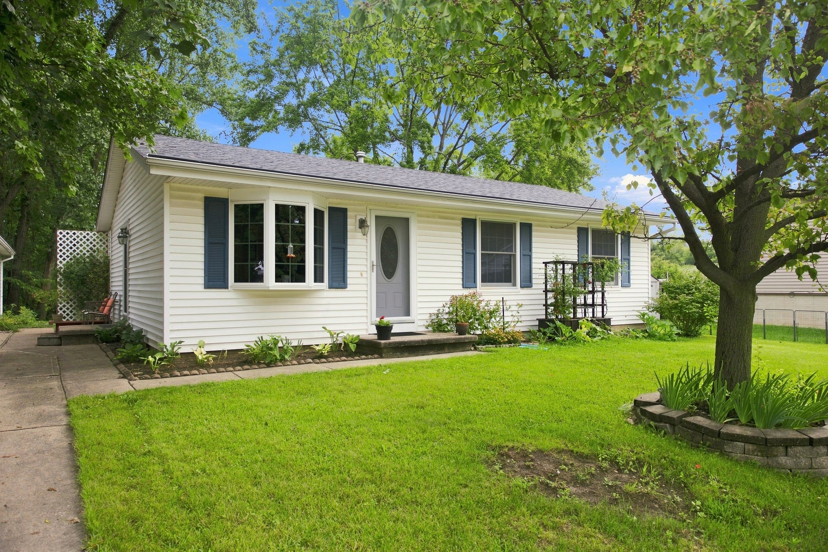 1313 101st Ave Court W