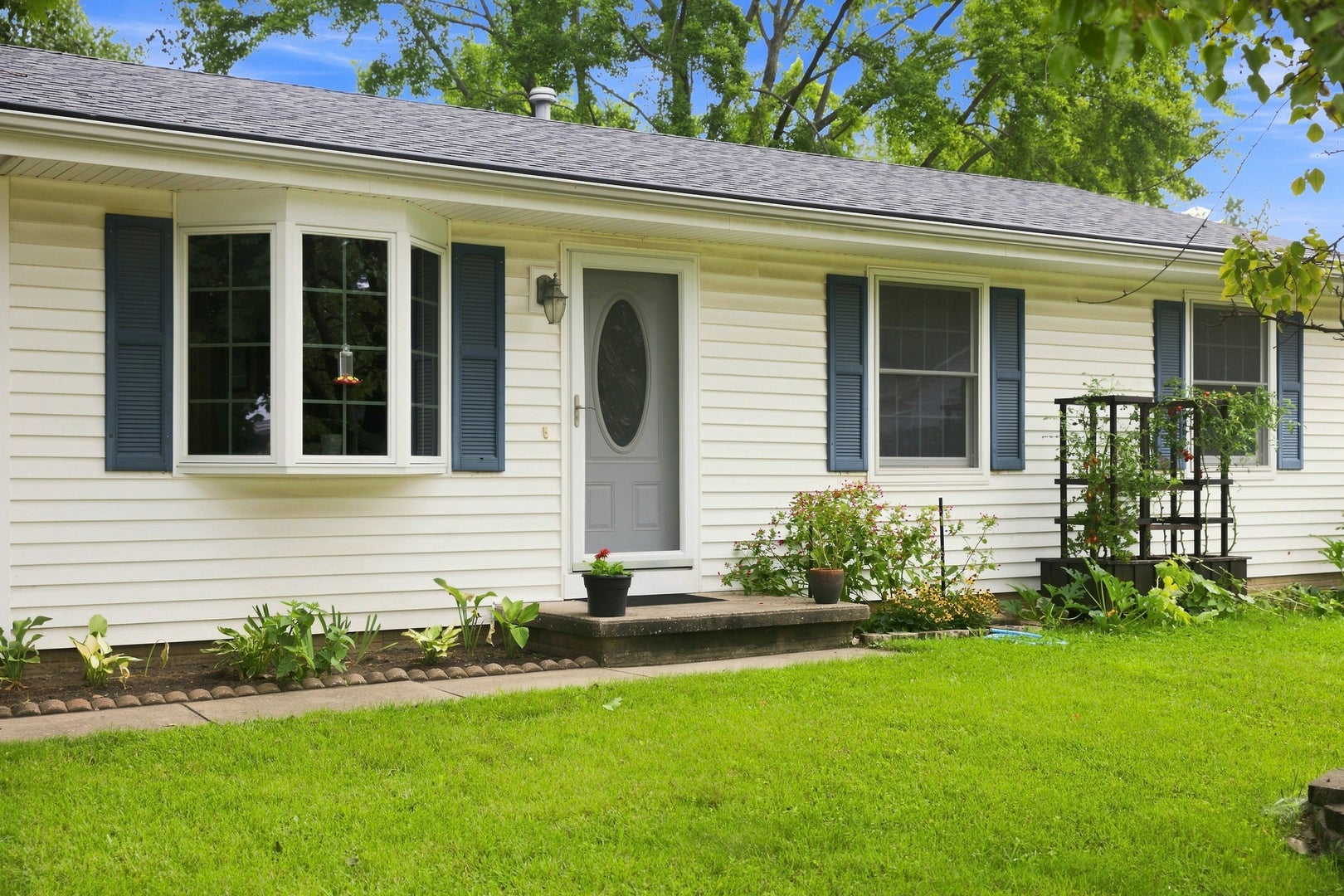 1313 101st Ave Court W