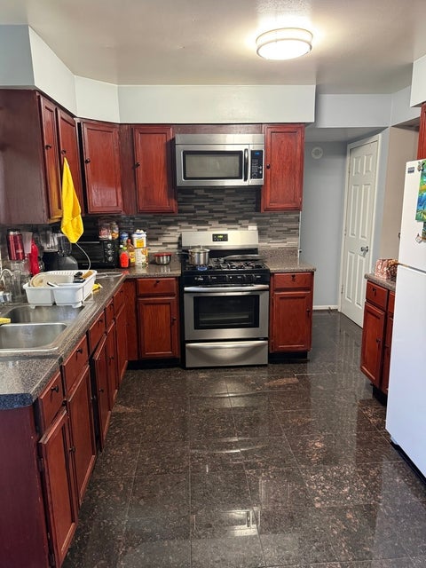 Tiny photo for 459 Yorkshire Square, Bolingbrook, IL 60440 (MLS # 12765670)