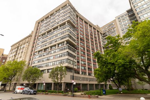 3410 N Lake Shore Drive 9A Chicago IL 60657