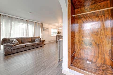 Tiny photo for 402 S Addison Street, Bensenville, IL 60106 (MLS # 12691270)