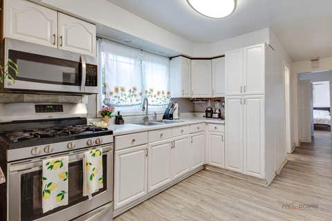 Tiny photo for 402 S Addison Street, Bensenville, IL 60106 (MLS # 12691270)