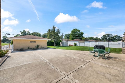 Tiny photo for 603 W Saint Aubin Drive, Addison, IL 60101 (MLS # 12744813)
