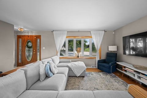 Tiny photo for 603 W Saint Aubin Drive, Addison, IL 60101 (MLS # 12744813)