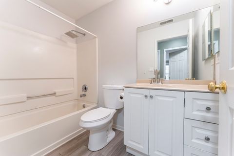 Tiny photo for 152 Hidden Pond Circle, Aurora, IL 60504 (MLS # 12562825)