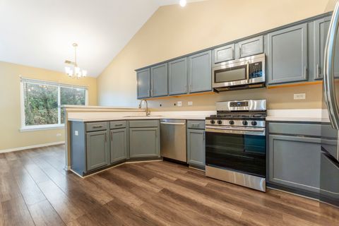 Tiny photo for 152 Hidden Pond Circle, Aurora, IL 60504 (MLS # 12562825)