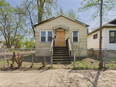307 W 105th Place Chicago IL 60628