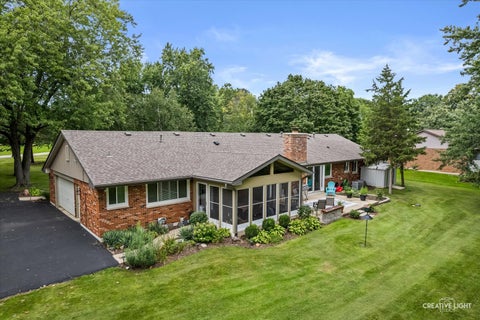 Tiny photo for 120 Riverview Court, Oswego, IL 60543 (MLS # 12734678)