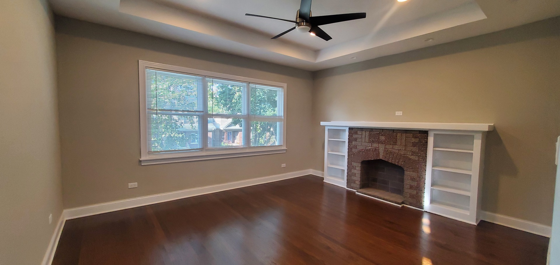 4139 W Fletcher Street 2