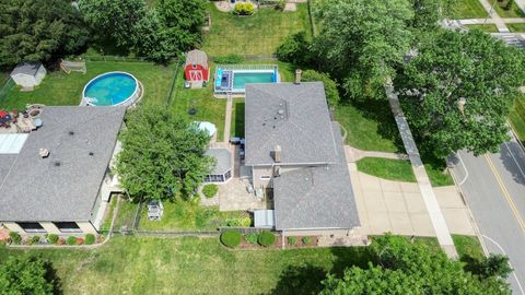 Tiny photo for 101 E Bryn Mawr Avenue, Itasca, IL 60143 (MLS # 12713457)