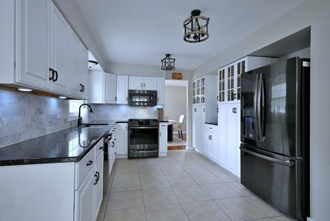 Tiny photo for 101 E Bryn Mawr Avenue, Itasca, IL 60143 (MLS # 12713457)