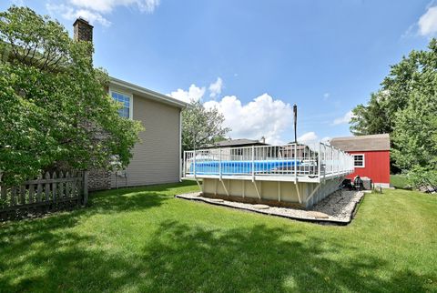 Tiny photo for 101 E Bryn Mawr Avenue, Itasca, IL 60143 (MLS # 12713457)