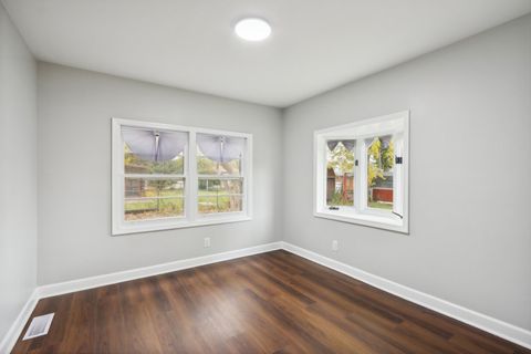 Tiny photo for 5924 W 109th Street, Chicago Ridge, IL 60415 (MLS # 12506948)