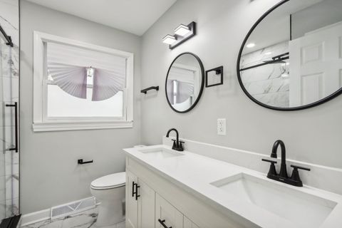 Tiny photo for 5924 W 109th Street, Chicago Ridge, IL 60415 (MLS # 12506948)