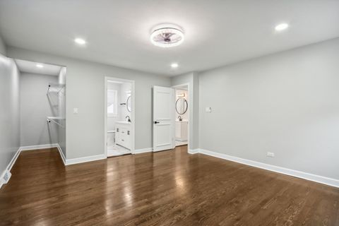 Tiny photo for 5924 W 109th Street, Chicago Ridge, IL 60415 (MLS # 12506948)