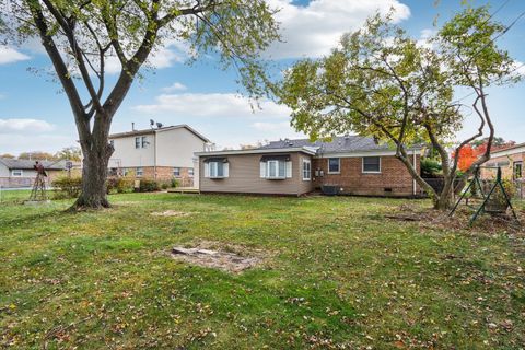 Tiny photo for 5924 W 109th Street, Chicago Ridge, IL 60415 (MLS # 12506948)