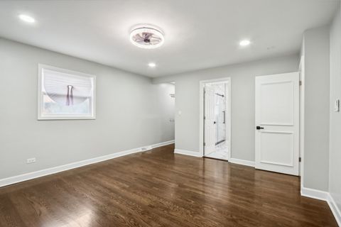 Tiny photo for 5924 W 109th Street, Chicago Ridge, IL 60415 (MLS # 12506948)