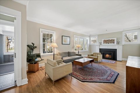Tiny photo for 829 Elmwood Avenue, Wilmette, IL 60091 (MLS # 12586823)