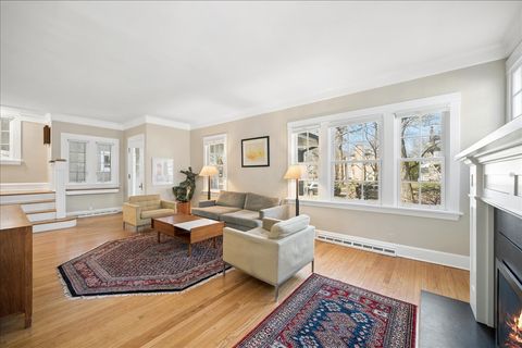 Tiny photo for 829 Elmwood Avenue, Wilmette, IL 60091 (MLS # 12586823)