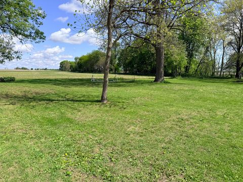 Tiny photo for 16944 E 3130 North Road, Rossville, IL 60963 (MLS # 12633329)