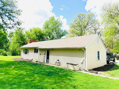 Tiny photo for 16944 E 3130 North Road, Rossville, IL 60963 (MLS # 12633329)